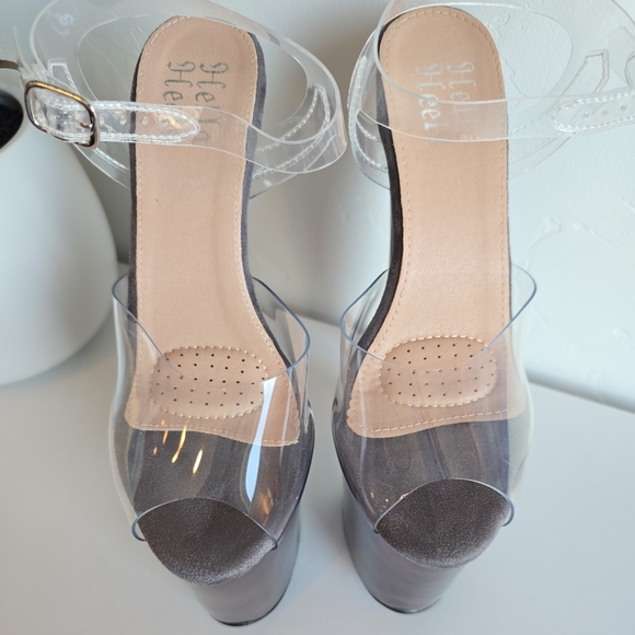 NWOB Hella Heels Metallic Stilettos Liquid Gunmetal 8" Heel New Fit Chrome - Picture 5 of 10